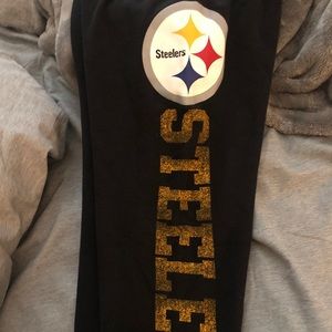 Victoria’s Secret Steelers outfit